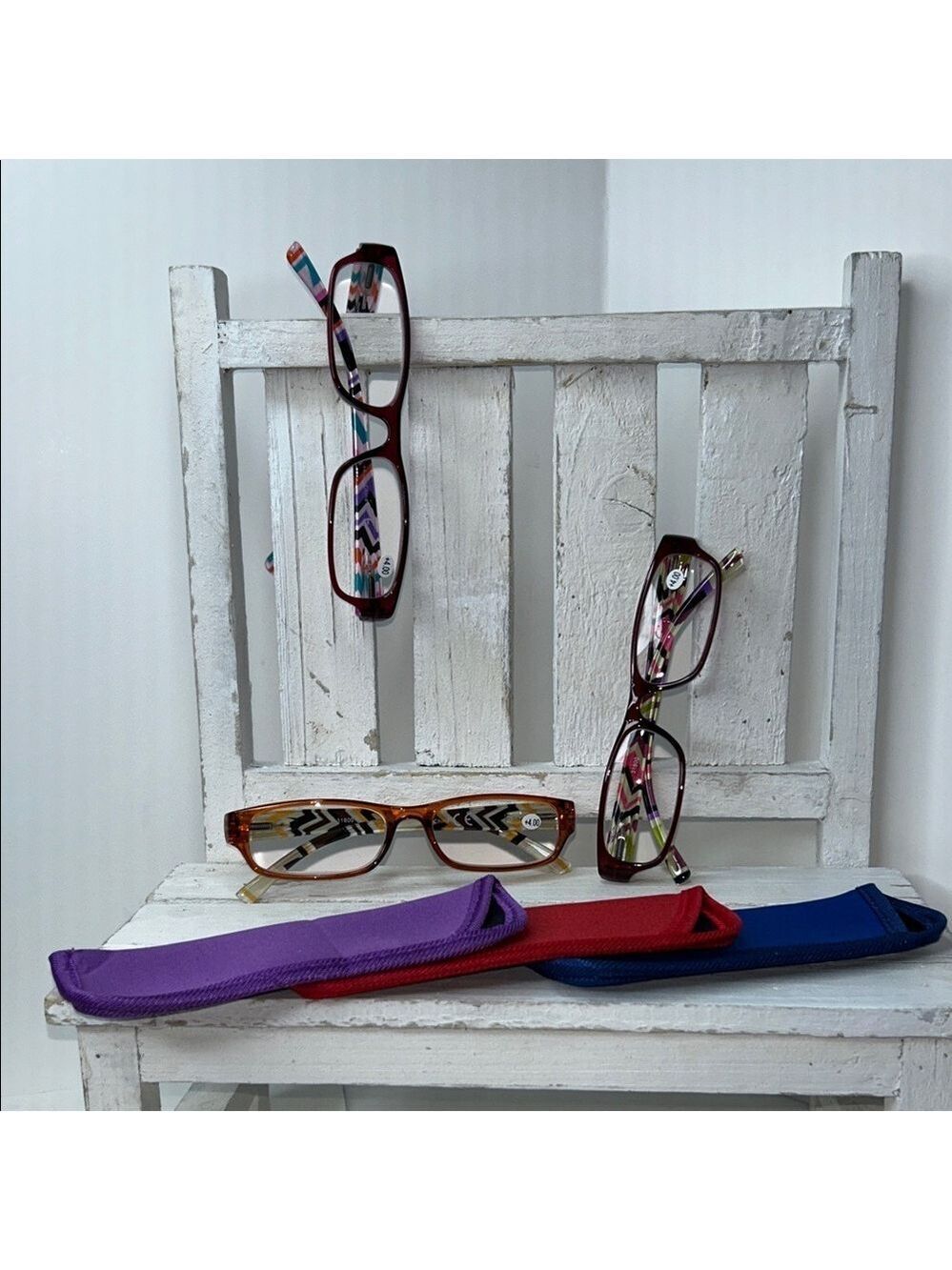Women's Glasses Set with Chevron Patterned Frames +4.00